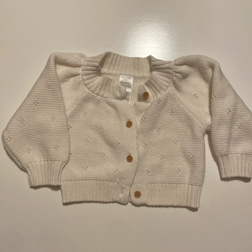 Modern Moments Cream Knit Baby Cardigan with Wooden Buttons Size 18 months